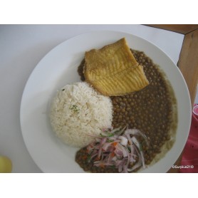 Menu Pescado frito con lentejitas